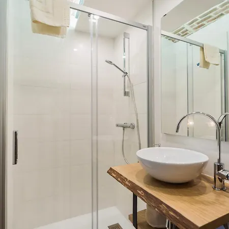 La Grange De By Finenest * Liège